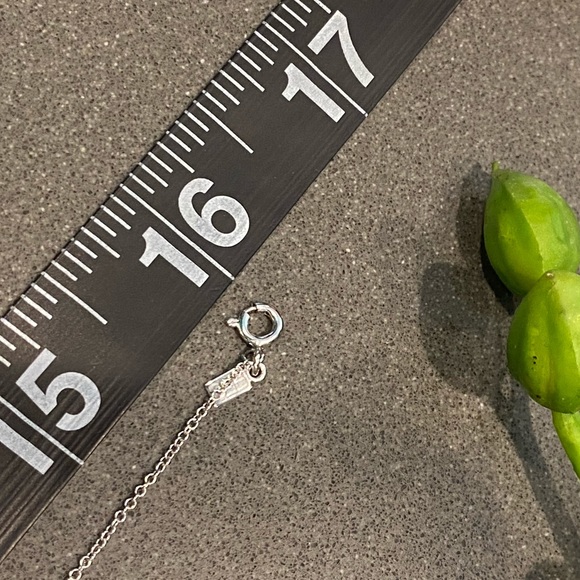 🔹EF collection Set / Earrings & Necklace - Picture 10 of 13